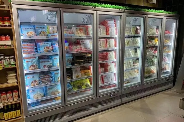 تولید یخچال فروشگاهی